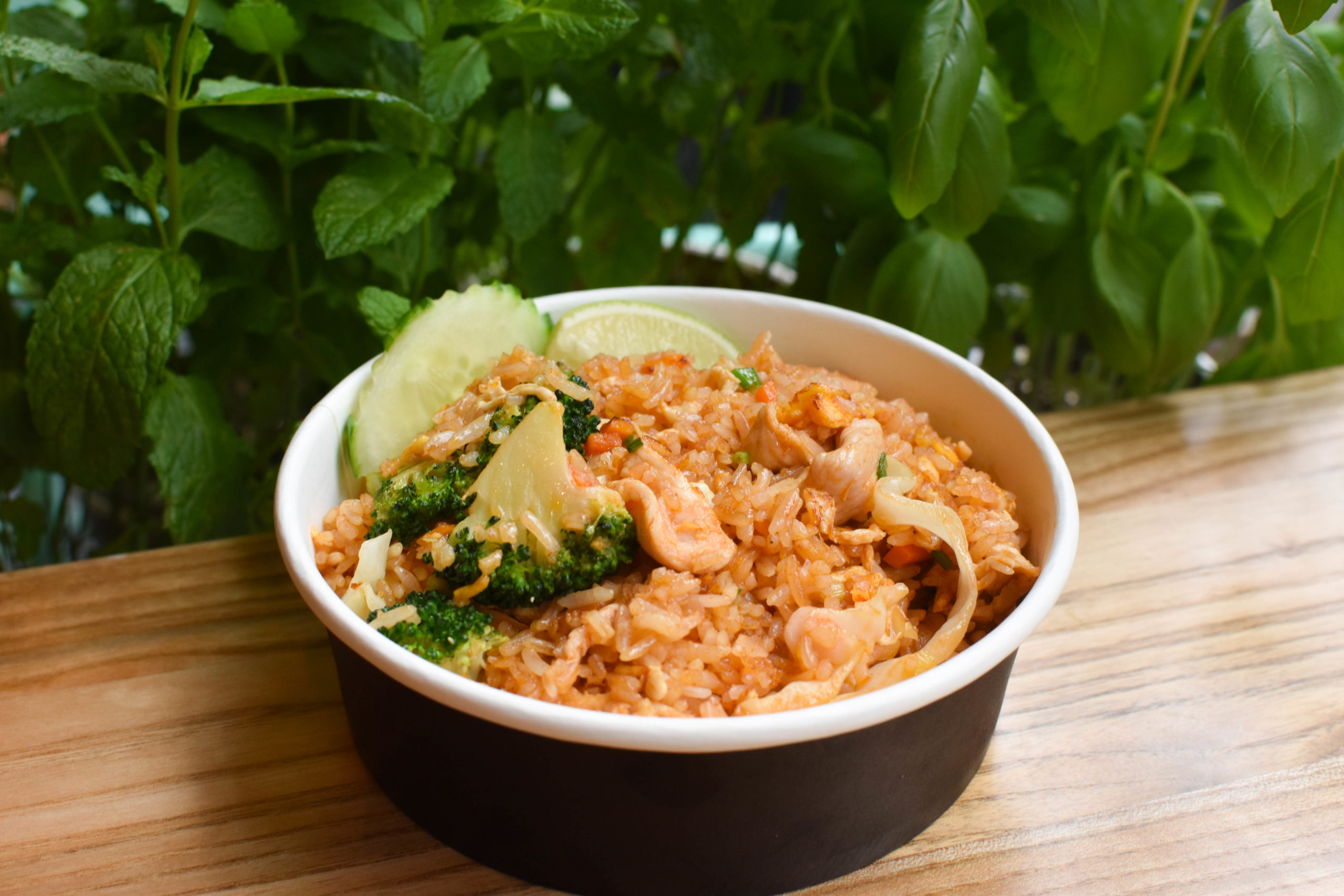 Khao Pad poulet – crevettes – légumes – Ô Boui Boui